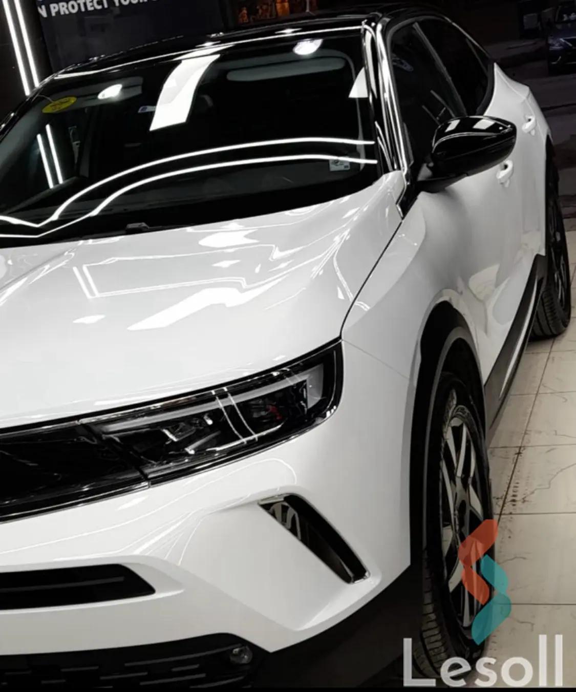 أوبل موكا اوتوماتك مستعملة أبيض موديل 2022