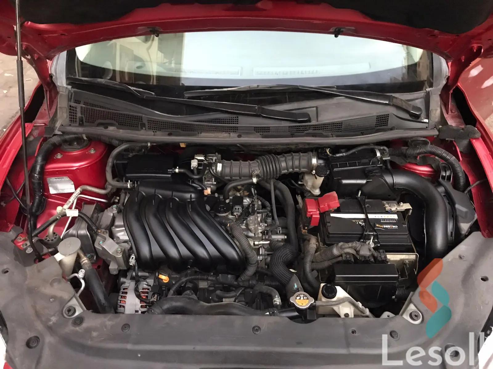 نيسان سنترا اوتوماتك مستعملة أحمر موديل 2018 - كل الصور