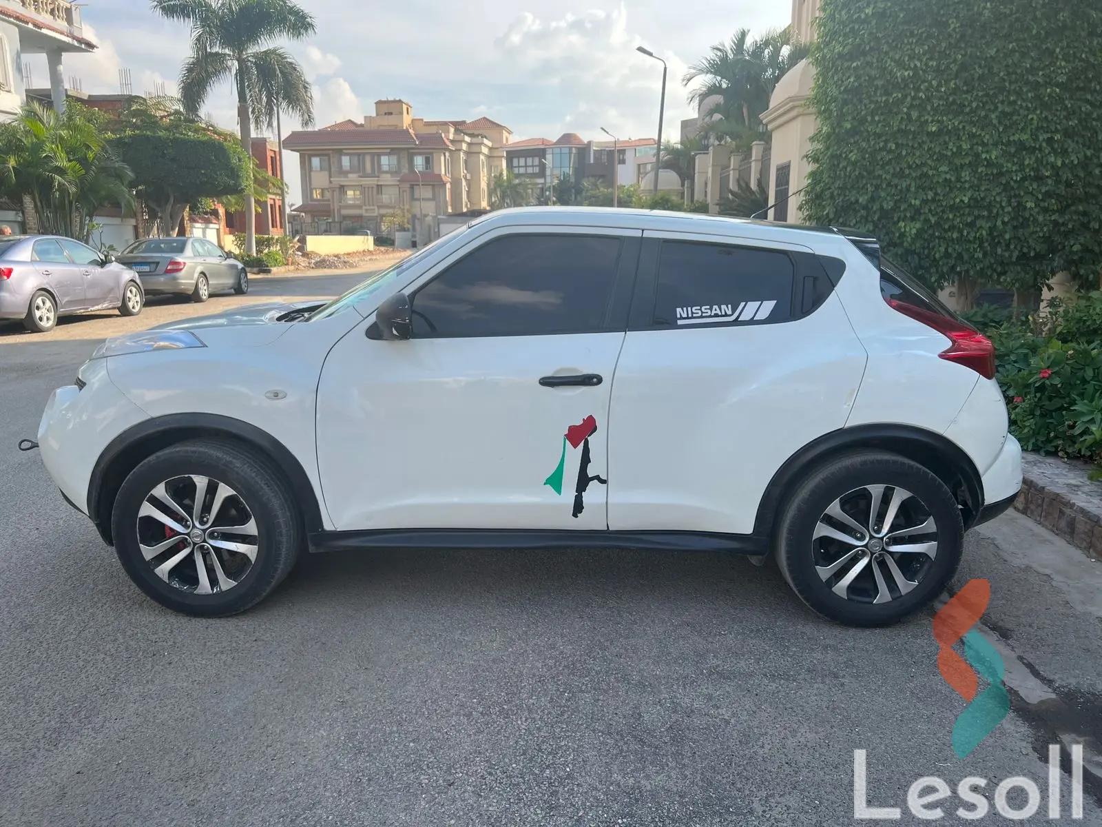 نيسان جوك اوتوماتك مستعملة أبيض موديل 2014