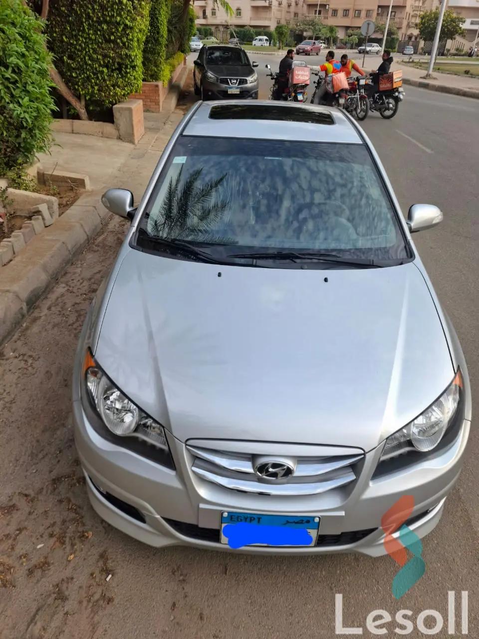 هيونداي إلنترا اوتوماتك مستعملة فضي موديل 2024 - كل الصور