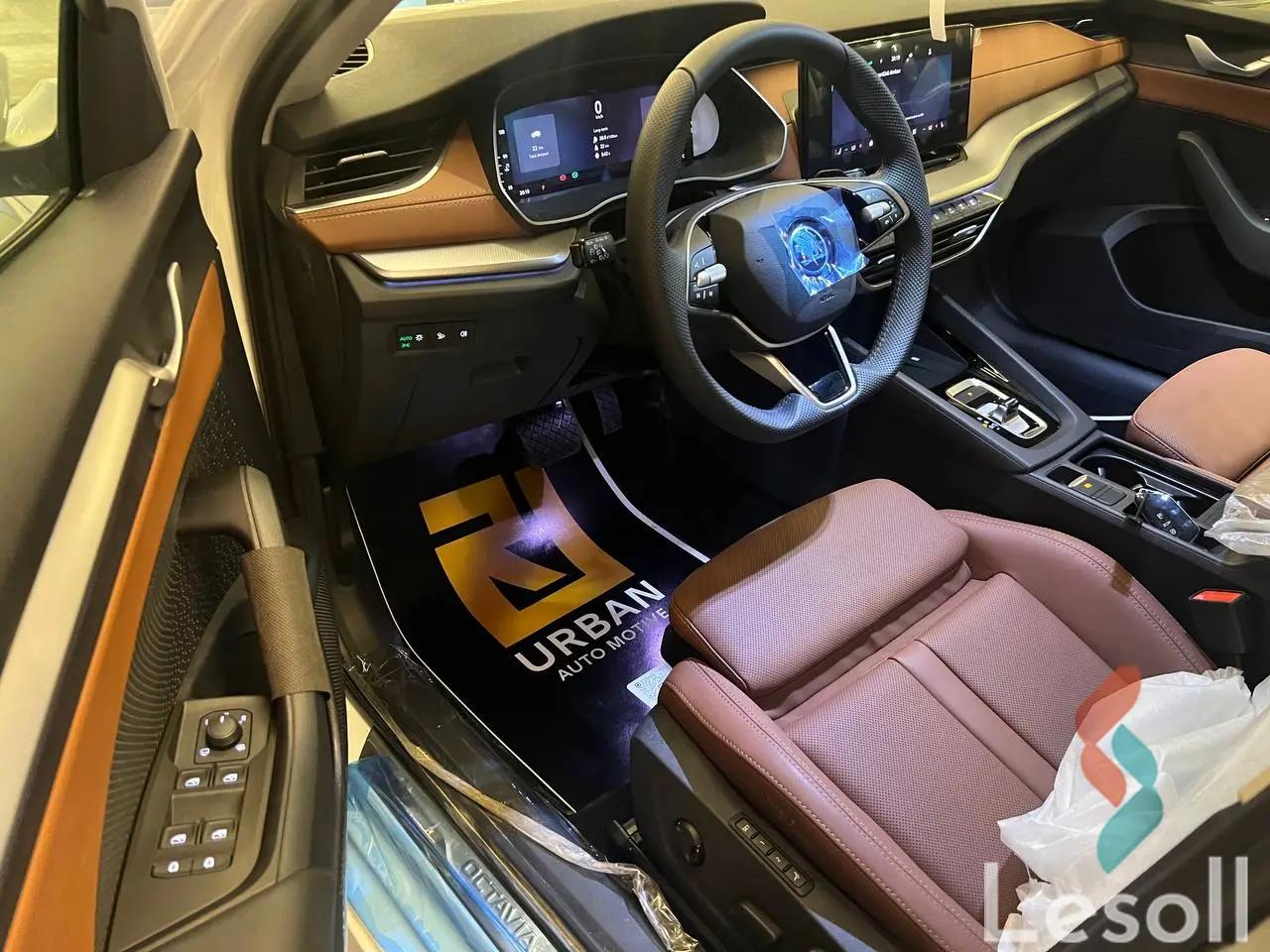 سكودا أوكتافيا اوتوماتك جديدة أبيض موديل 2025