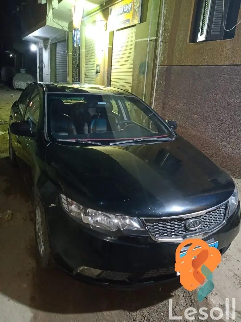 كيا سيراتو مانيوال مستعملة أسود موديل 2012 - صورة 3