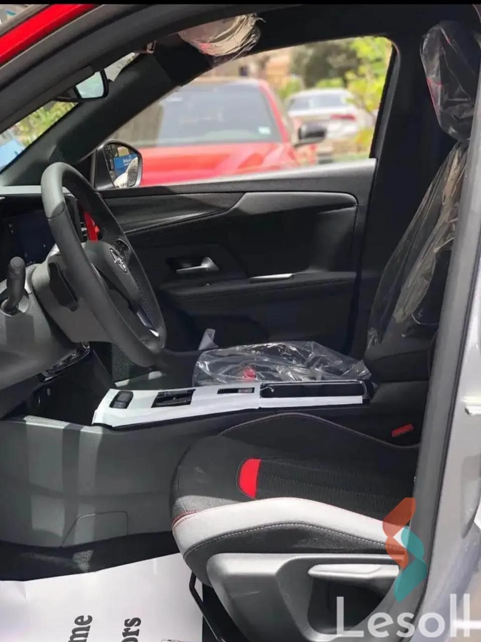 أوبل موكا اوتوماتك جديدة رمادي داكن موديل 2024