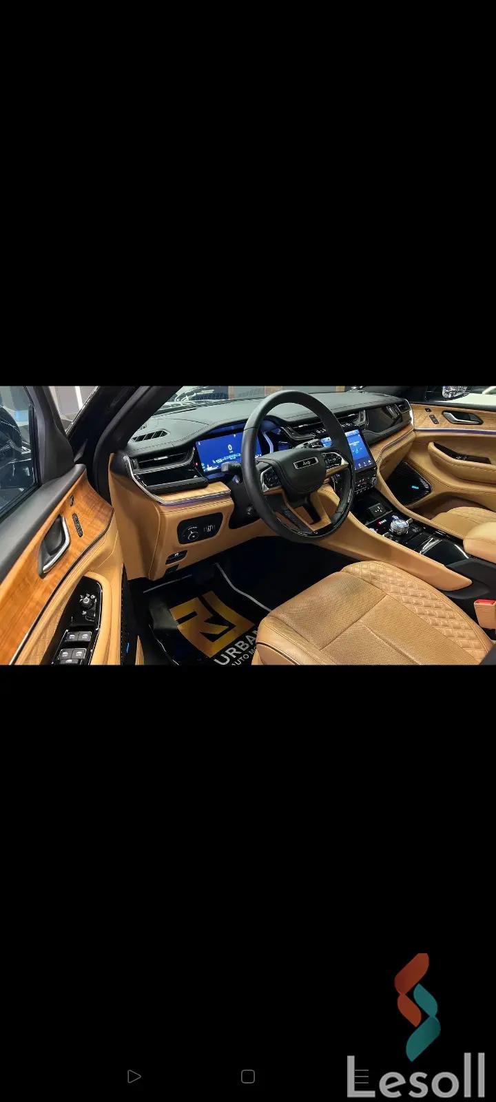 جيب جراند شيروكي اوتوماتك مستعملة أسود موديل 2022 - كل الصور