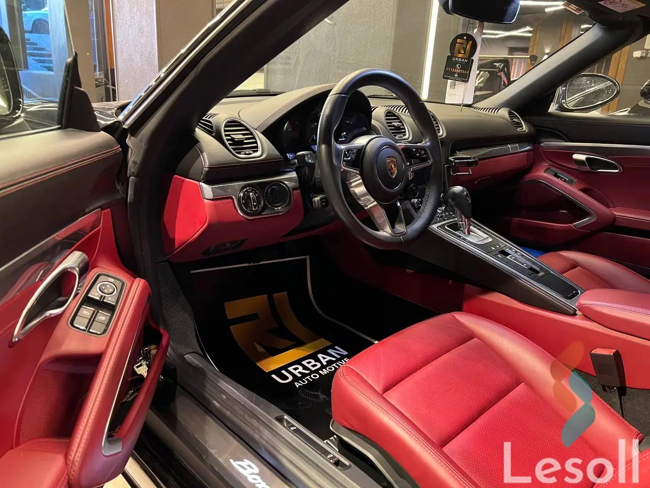 Porsche 718 boxster automatic used black model 2024