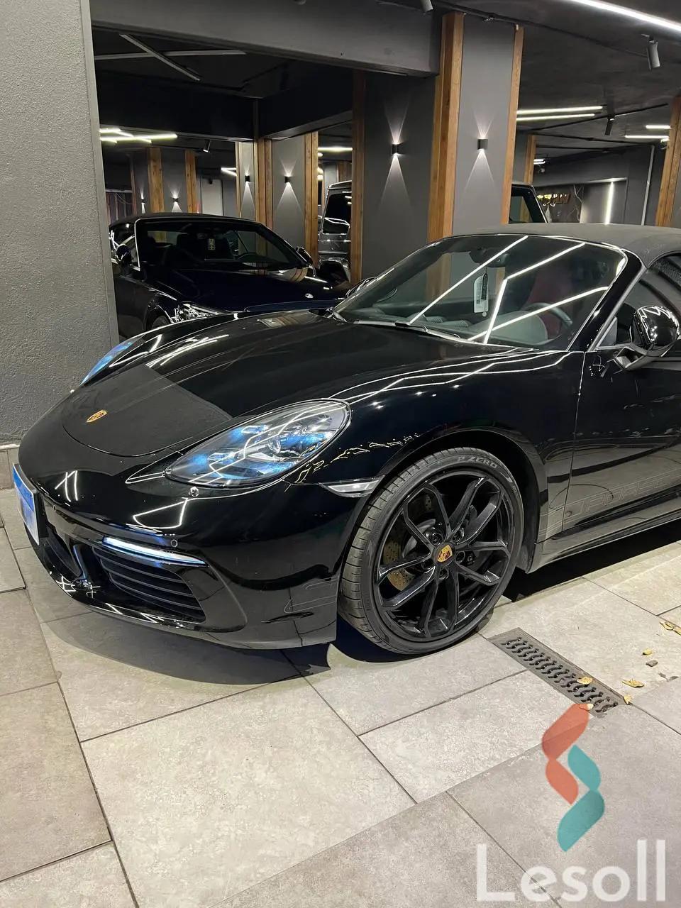 Porsche 718 boxster automatic used black model 2024