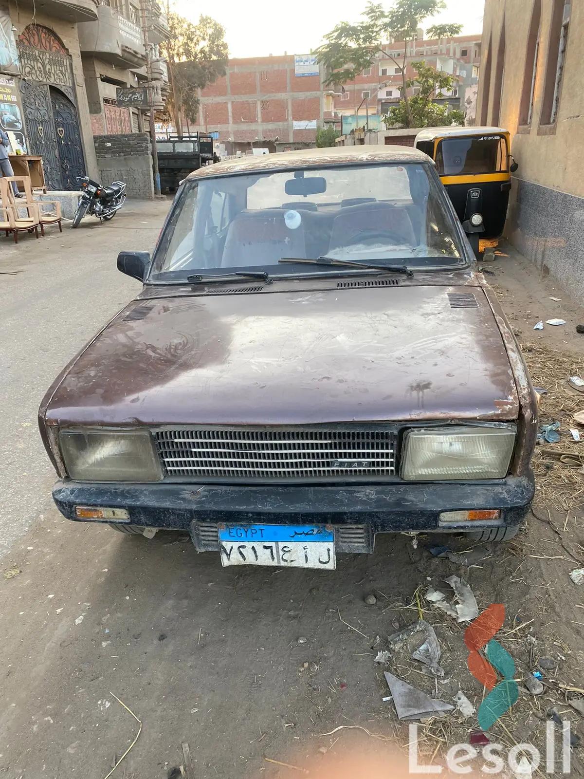 فيات فيات 500 مانيوال مستعملة بني موديل 1980 - الصورة الرئيسية