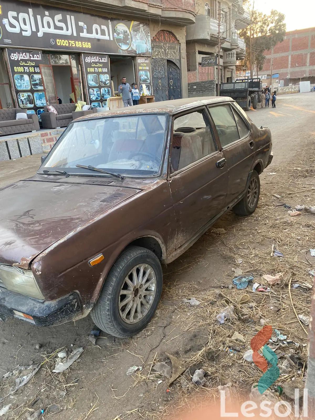 فيات فيات 500 مانيوال مستعملة بني موديل 1980 - صورة 3