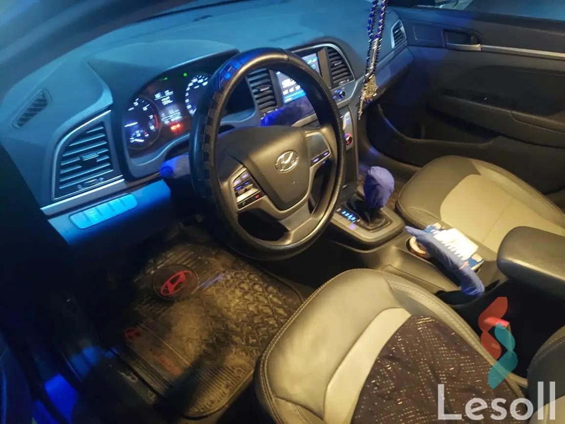 هيونداي إلنترا اوتوماتك مستعملة أزرق سماوي موديل 2019 - صورة 3