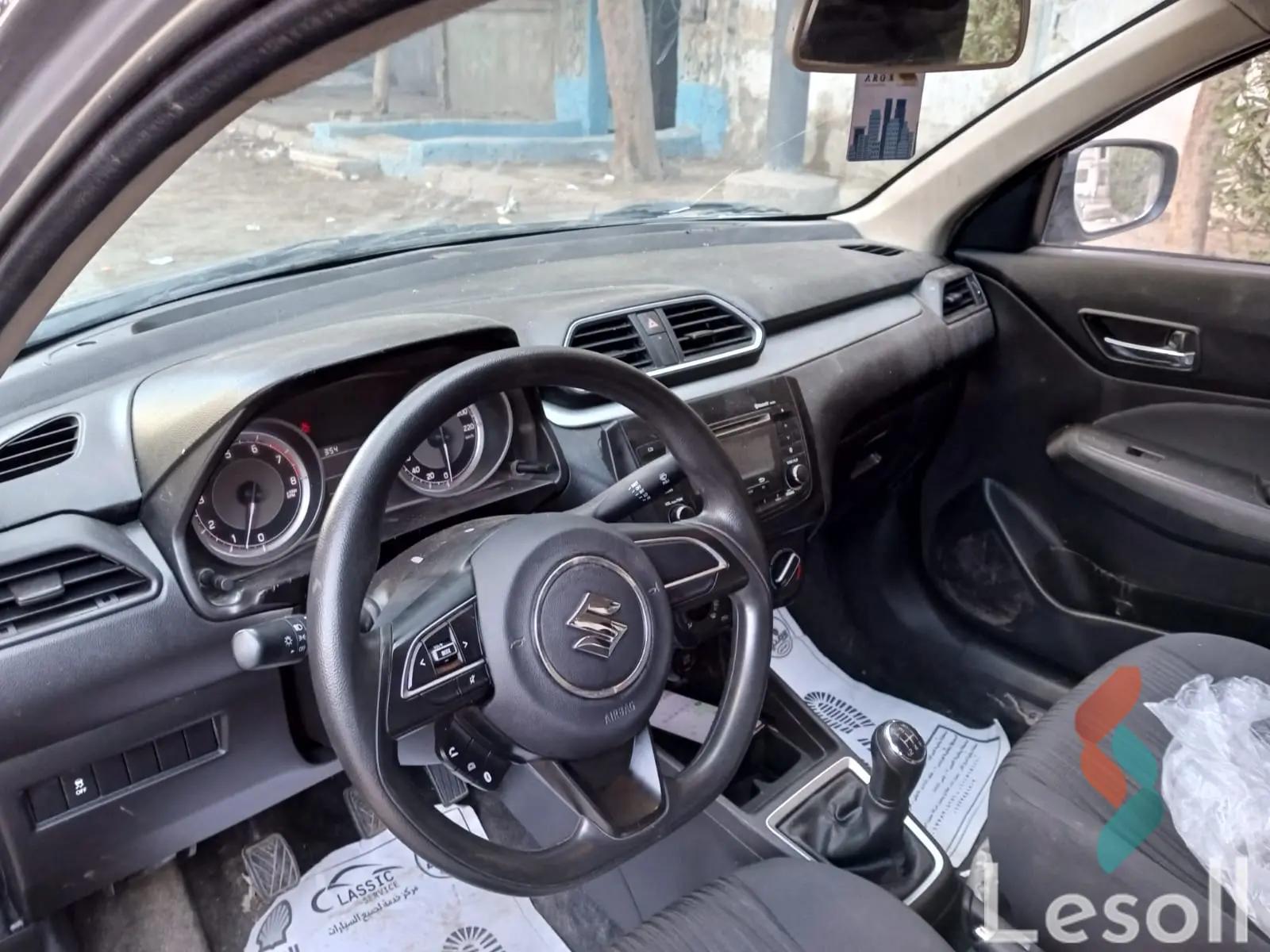 سوزوكي ديزاير مانيوال مستعملة فضي موديل 2022