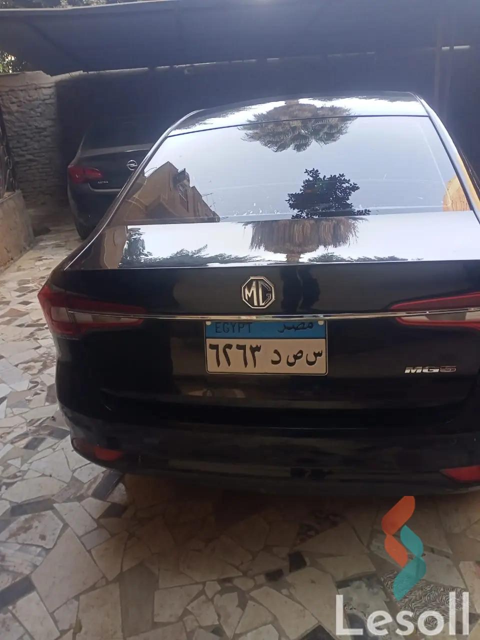 ام جى 5 اوتوماتك مستعملة أسود موديل 2021 - كل الصور