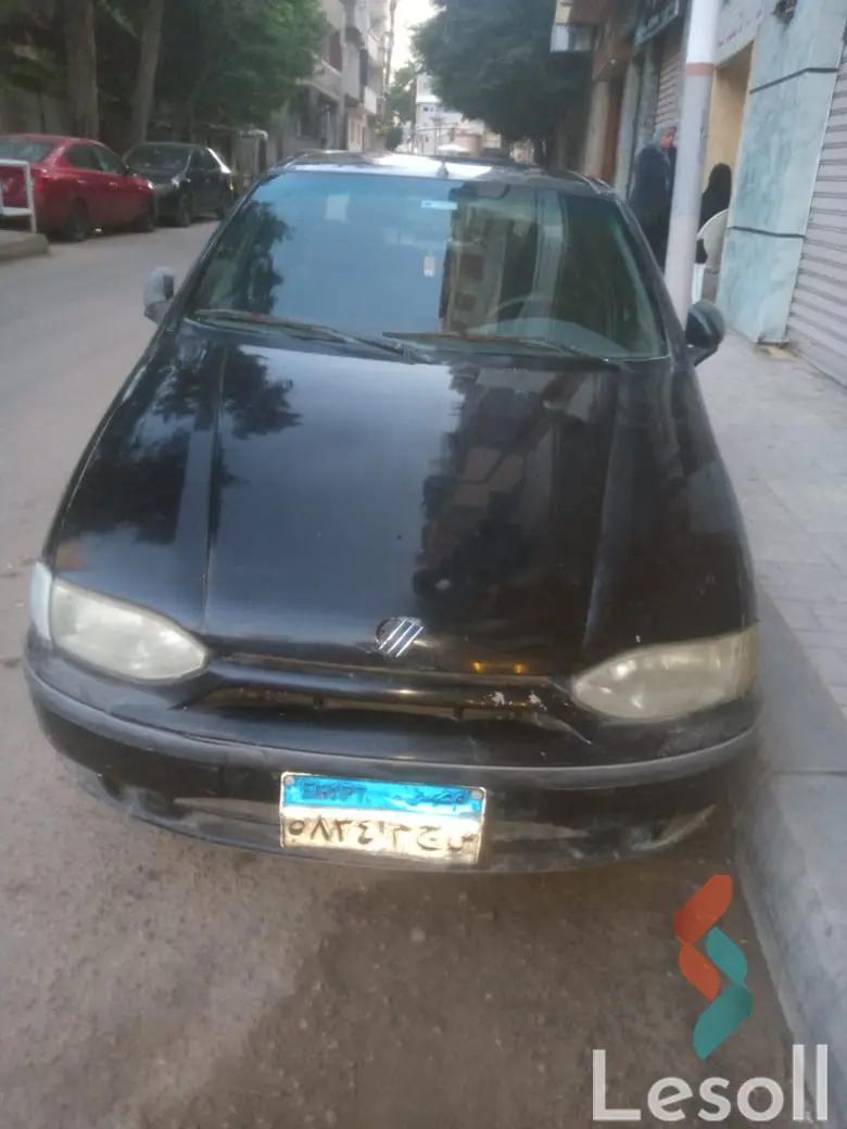 فيات فيات سيينا مانيوال مستعملة أسود موديل 2002 - الصورة الرئيسية