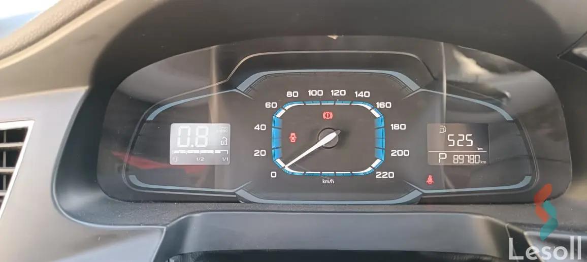 ام جى 360 اوتوماتك مستعملة أسود موديل 2019 - صورة 3