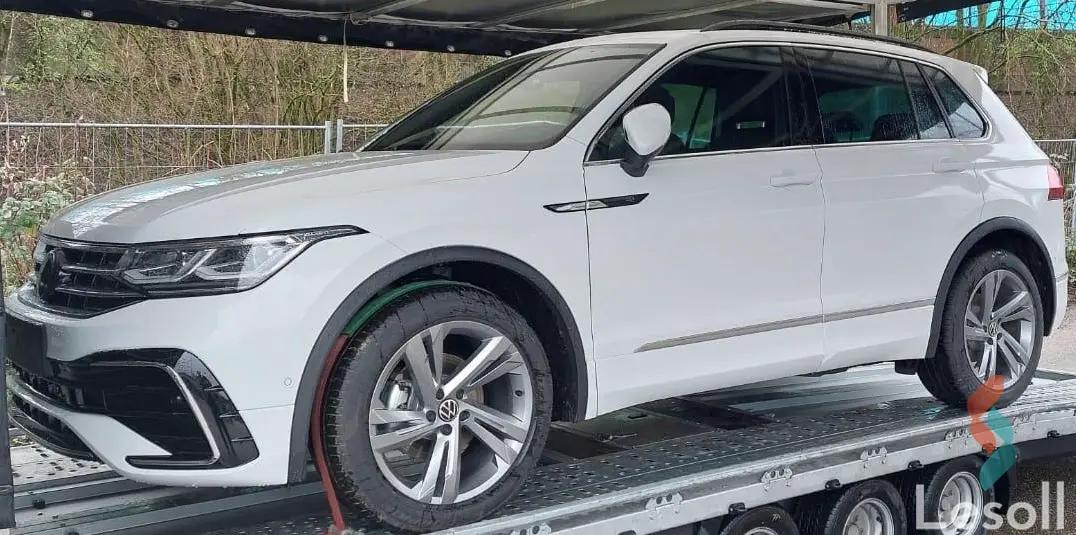 فولكس واجن تيغوان اوتوماتك جديدة أبيض موديل 2024