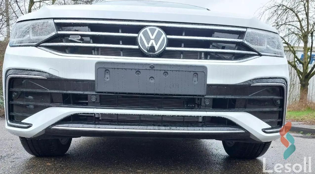 فولكس واجن تيغوان اوتوماتك جديدة أبيض موديل 2024