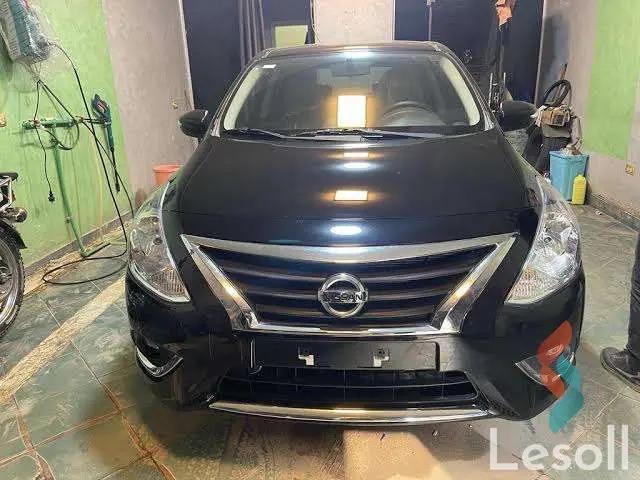 نيسان صني اوتوماتك مستعملة أسود موديل 2023 - صورة 4