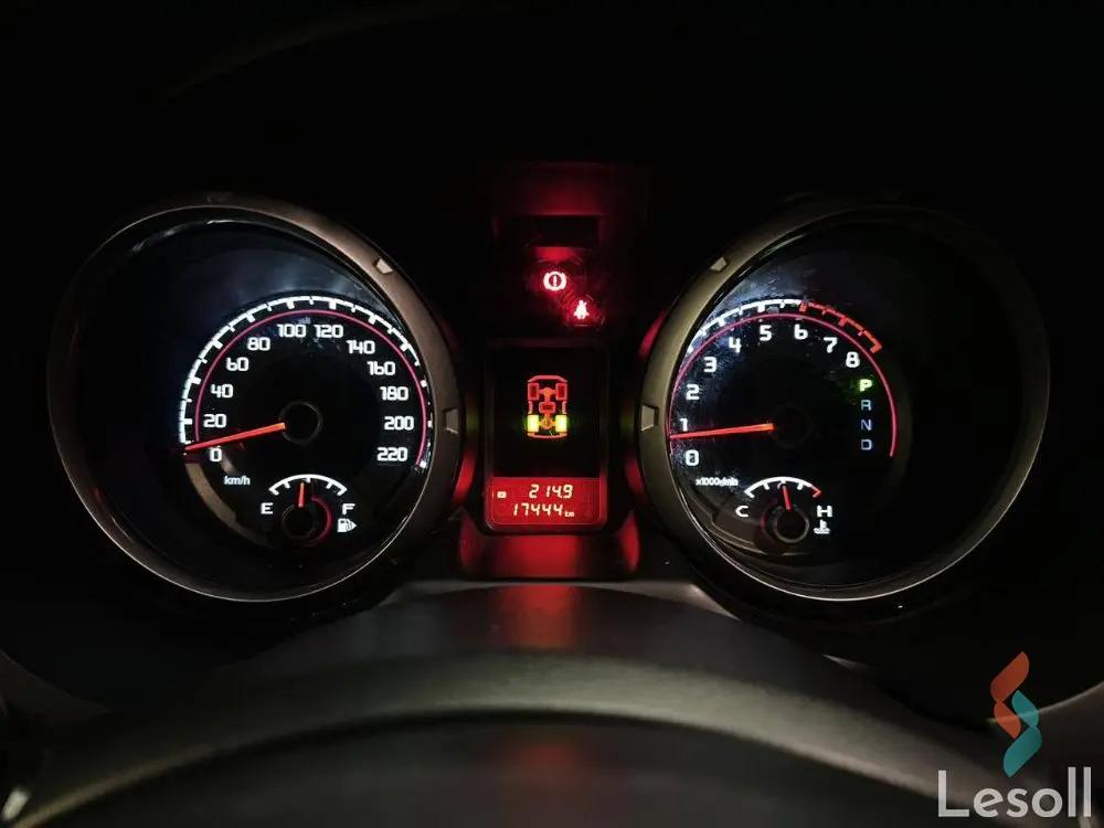 Mitsubishi pajero automatic new dark gray model 2021