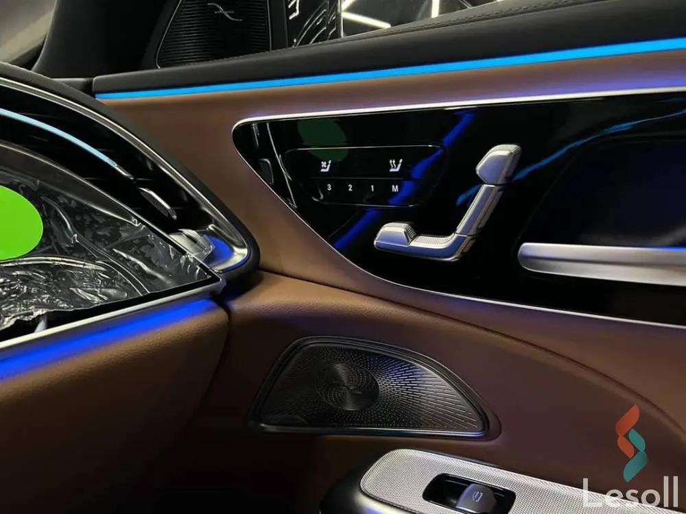 مرسيدس بنز ٢٠٠ سي اوتوماتك جديدة أسود موديل 2024 - صورة 4