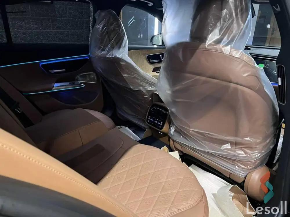 مرسيدس بنز ٢٠٠ سي اوتوماتك جديدة أسود موديل 2024 - صورة 2