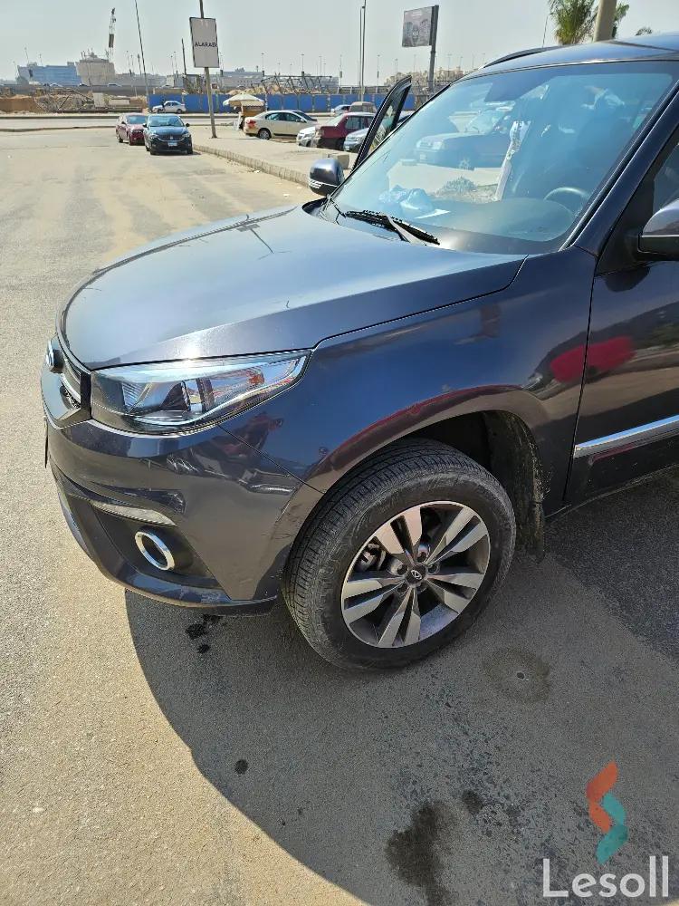 شيري تيجو 3 اوتوماتك مستعملة رمادي داكن موديل 2024 - صورة 4