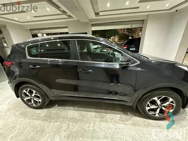 كيا سبورتاج اوتوماتك مستعملة أسود موديل 2020 - كل الصور