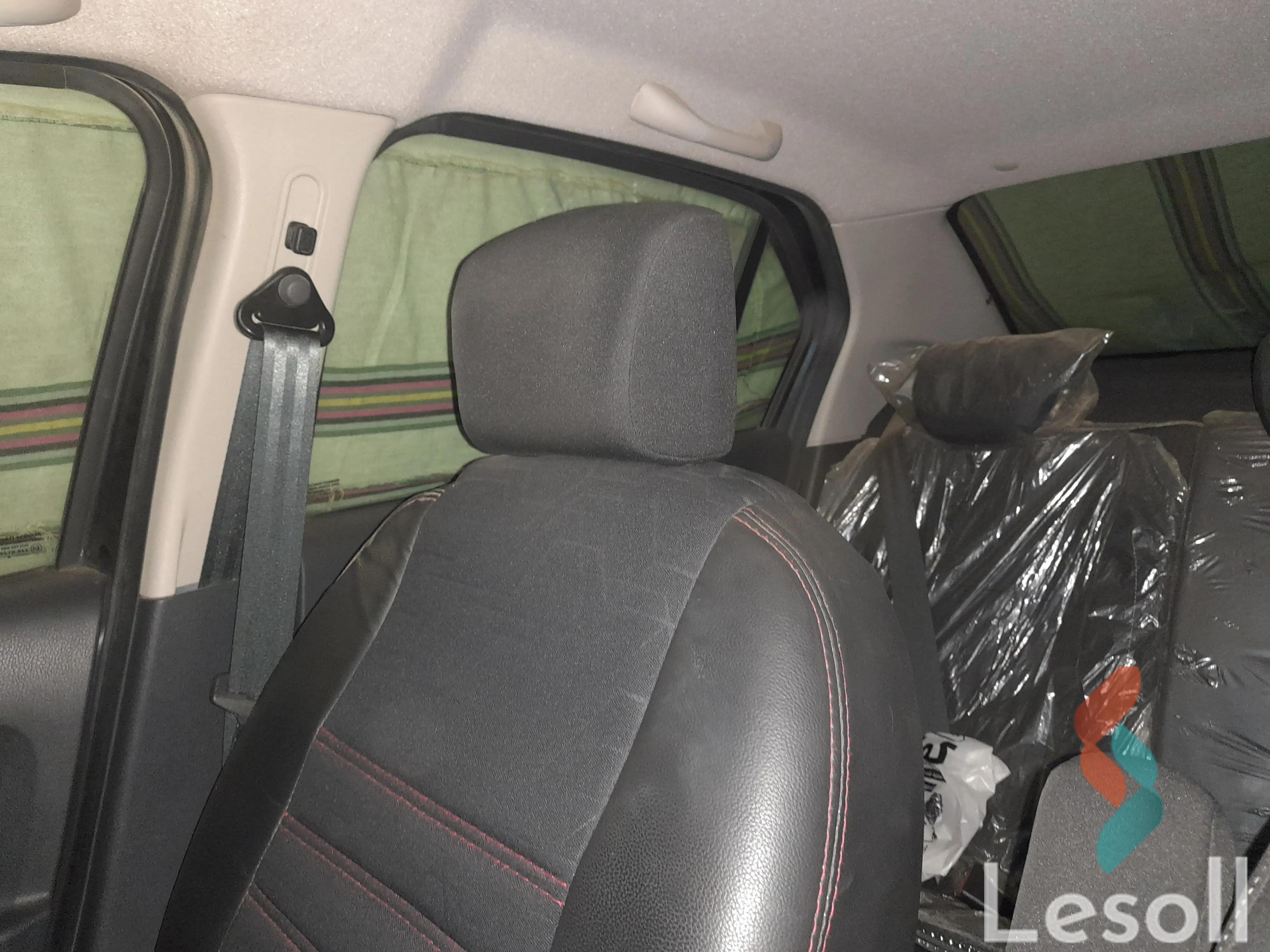 رينو لوجان مانيوال مستعملة رمادي داكن موديل 2020 - الصورة الرئيسية