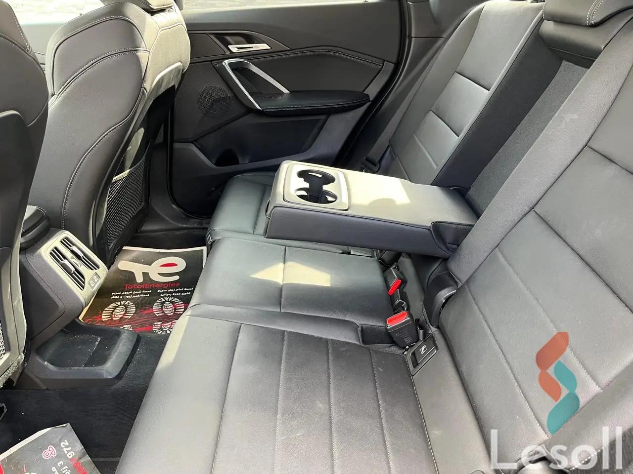 بي ام دبليو x1 اوتوماتك مستعملة أسود موديل 2023 - كل الصور