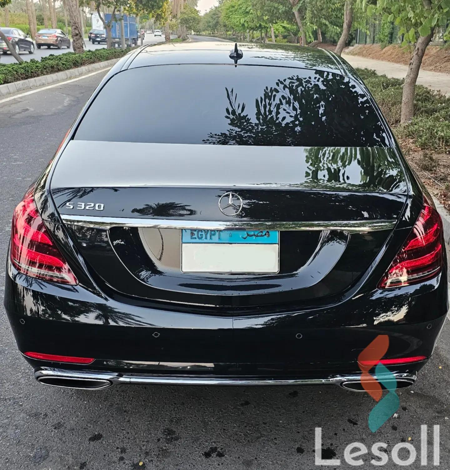 مرسيدس بنز إس كلاس اوتوماتك مستعملة أسود موديل 2020 - كل الصور