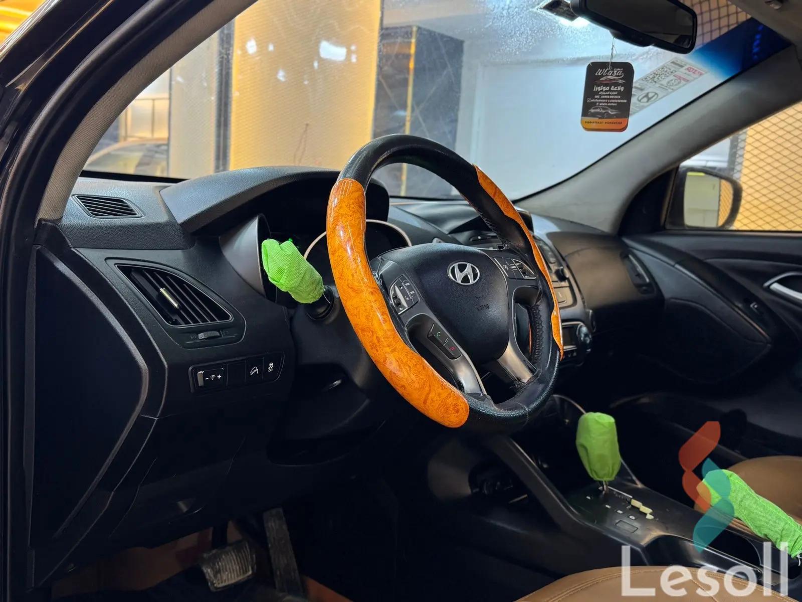 هيونداي ix 35 اوتوماتك مستعملة أسود موديل 2015 - كل الصور