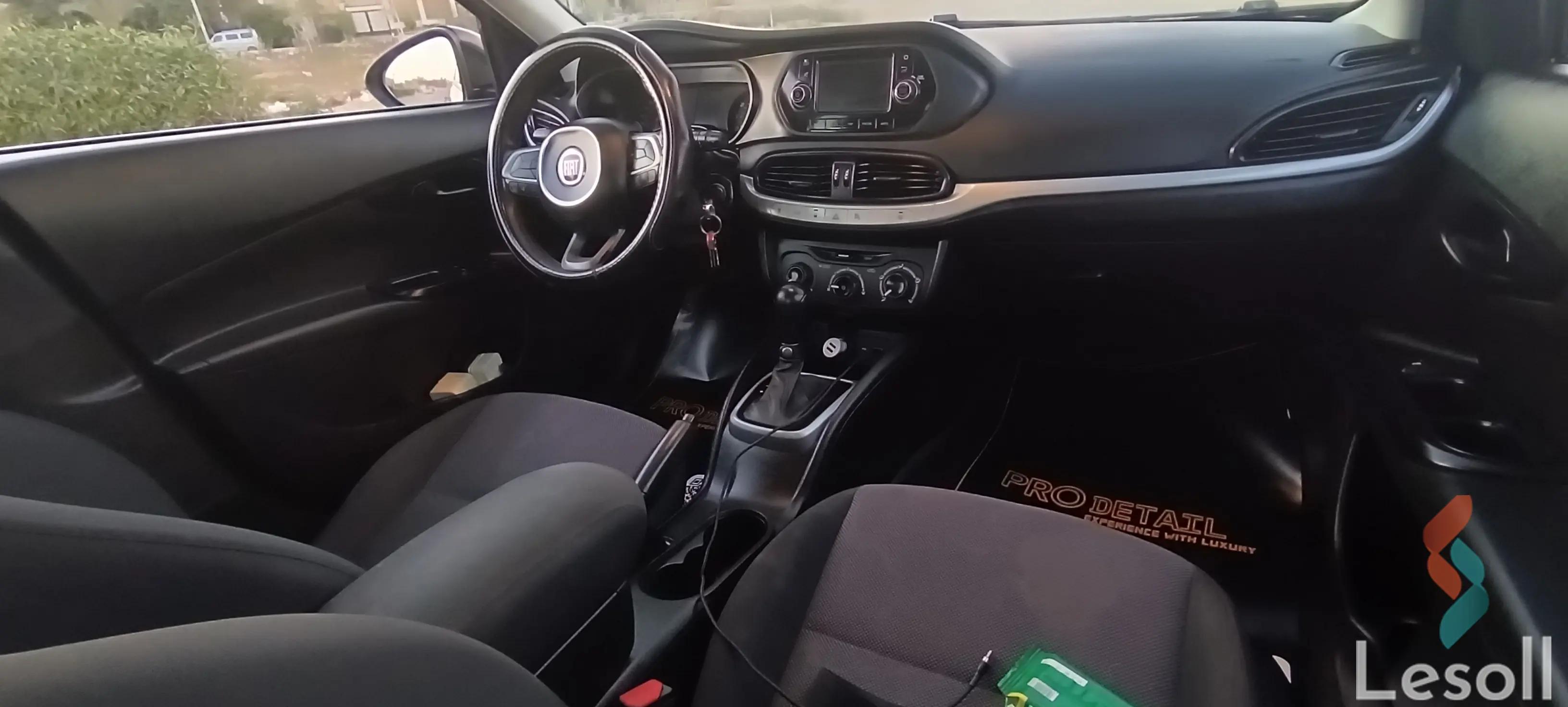 فيات فيات تيبو اوتوماتك مستعملة أخضر موديل 2021 - الصورة الرئيسية