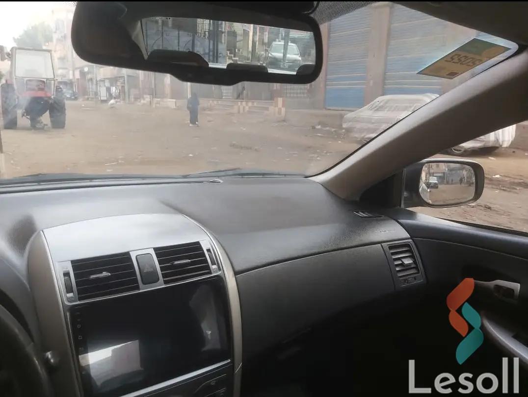 تويوتا كورولا اوتوماتك مستعملة فضي موديل 2008 - كل الصور