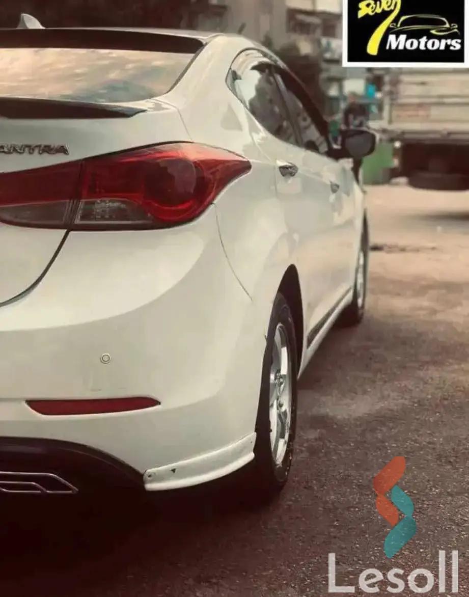 هيونداي إلنترا اوتوماتك مستعملة أبيض موديل 2012