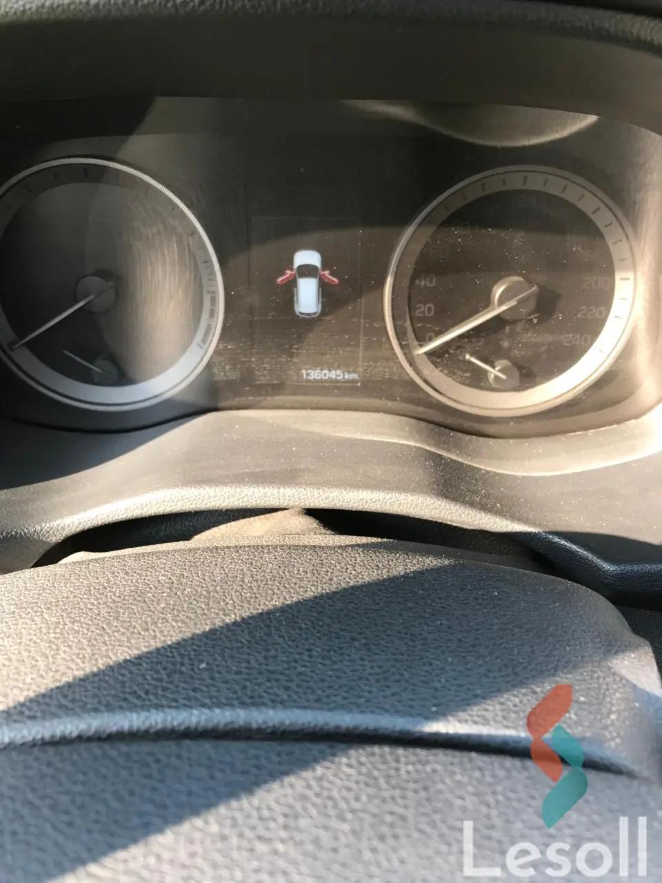 هيونداي توسان اوتوماتك مستعملة فضي موديل 2018 - كل الصور