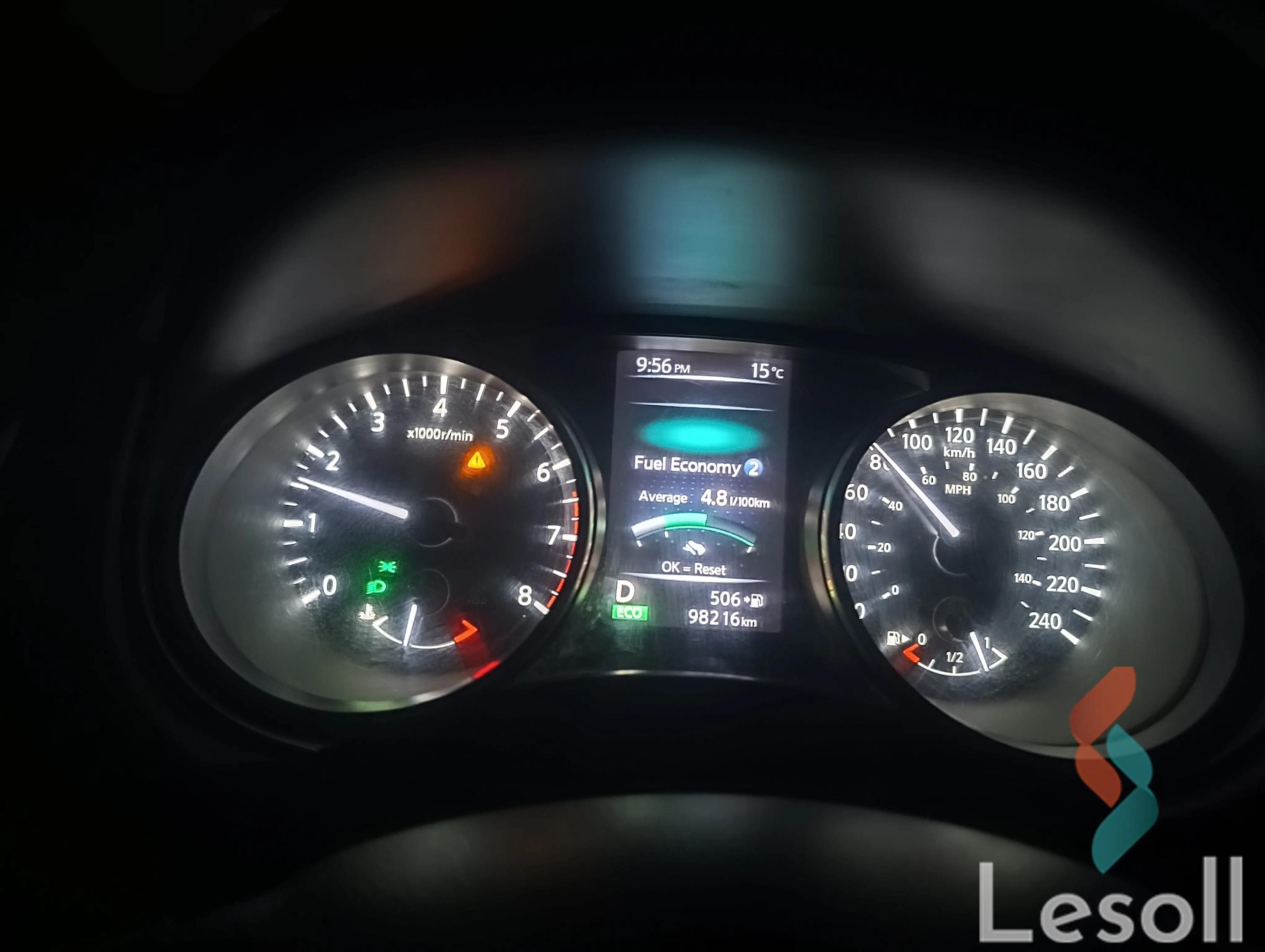 Nissan qashqai automatic used maroon model 2019 - Main Image