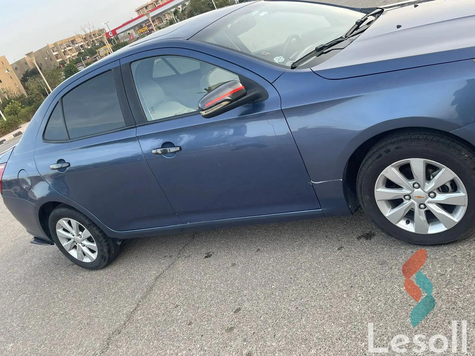 شيفروليه أوبترا اوتوماتك مستعملة أزرق موديل 2022 - صورة 2