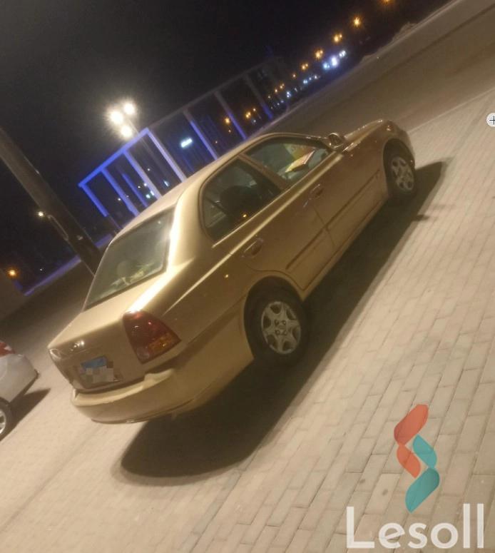 هيونداي فيرنا مانيوال مستعملة ذهبي موديل 2003
