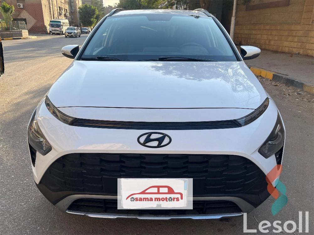 هيونداي i20 اوتوماتك مستعملة أبيض موديل 2022