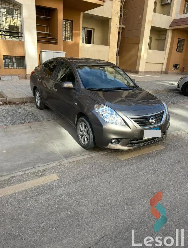نيسان صني اوتوماتك مستعملة برونزي موديل 2014 - صورة 2