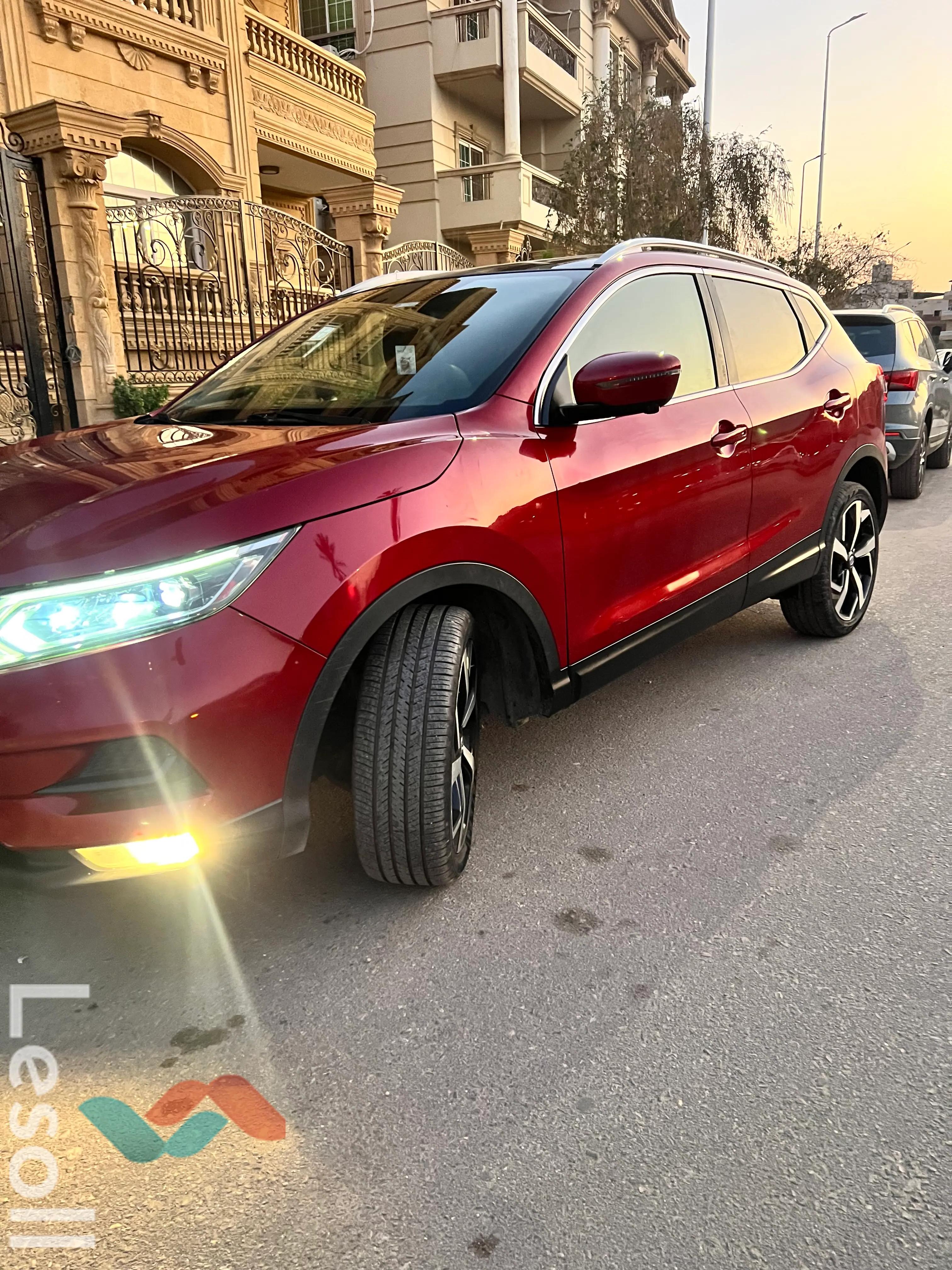 نيسان قشقاي اوتوماتك مستعملة نبيتي موديل 2020 - صورة 4