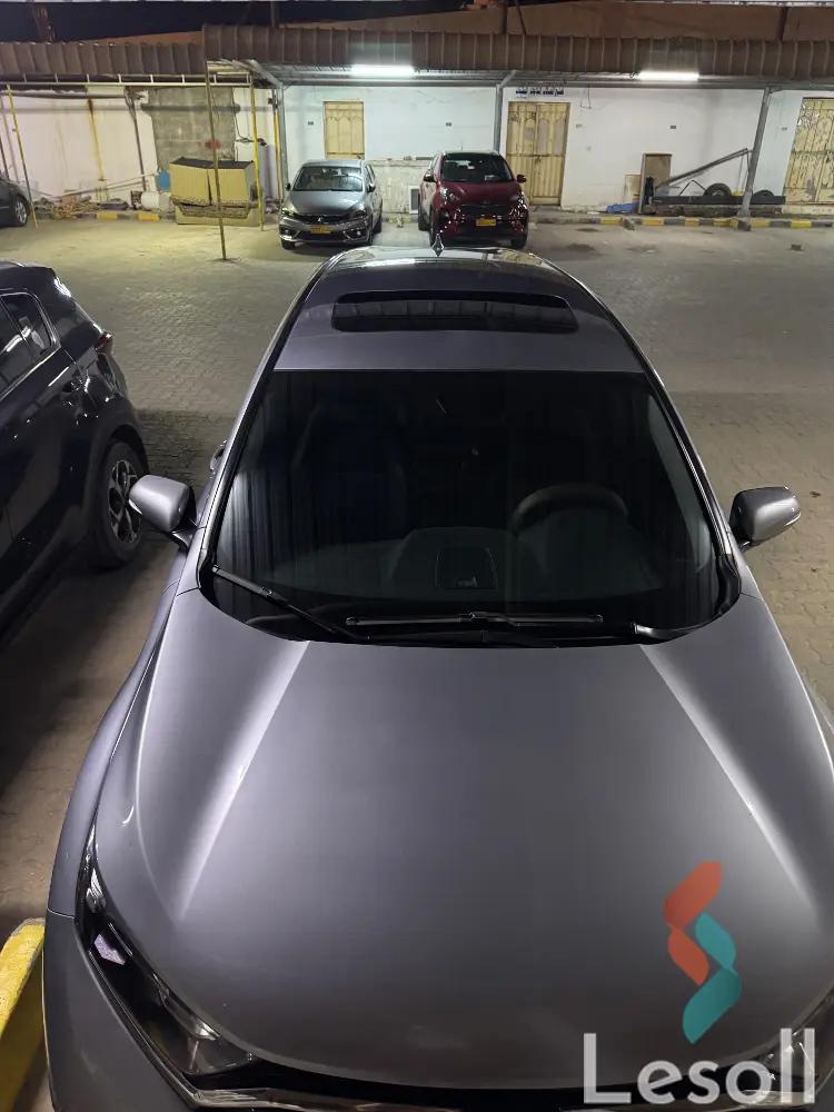 هوندا cr-v اوتوماتك مستعملة فضي موديل 2022