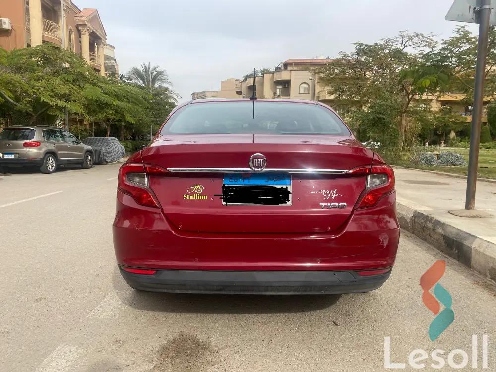 فيات فيات تيبو اوتوماتك مستعملة نبيتي موديل 2017 - صورة 3