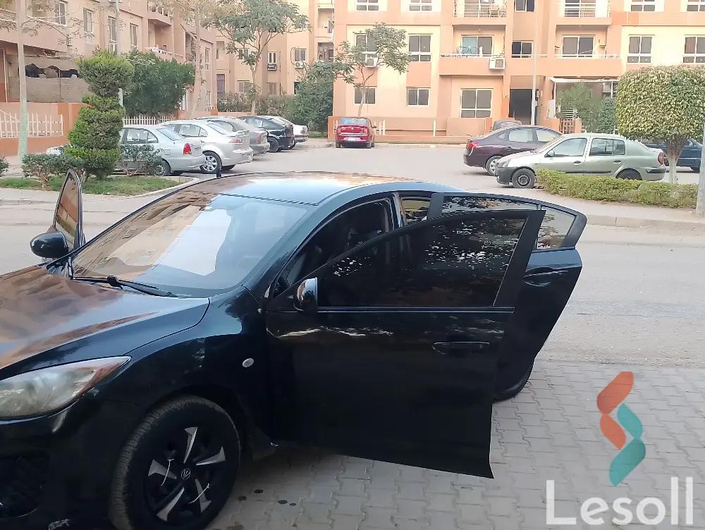 مازدا 3 اوتوماتك مستعملة أسود موديل 2013 - كل الصور