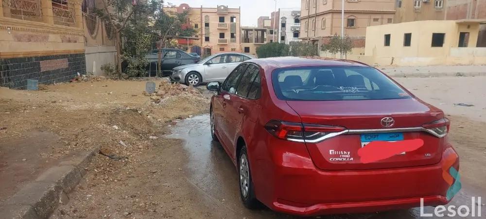 تويوتا كورولا اوتوماتك مستعملة أحمر موديل 2022 - كل الصور