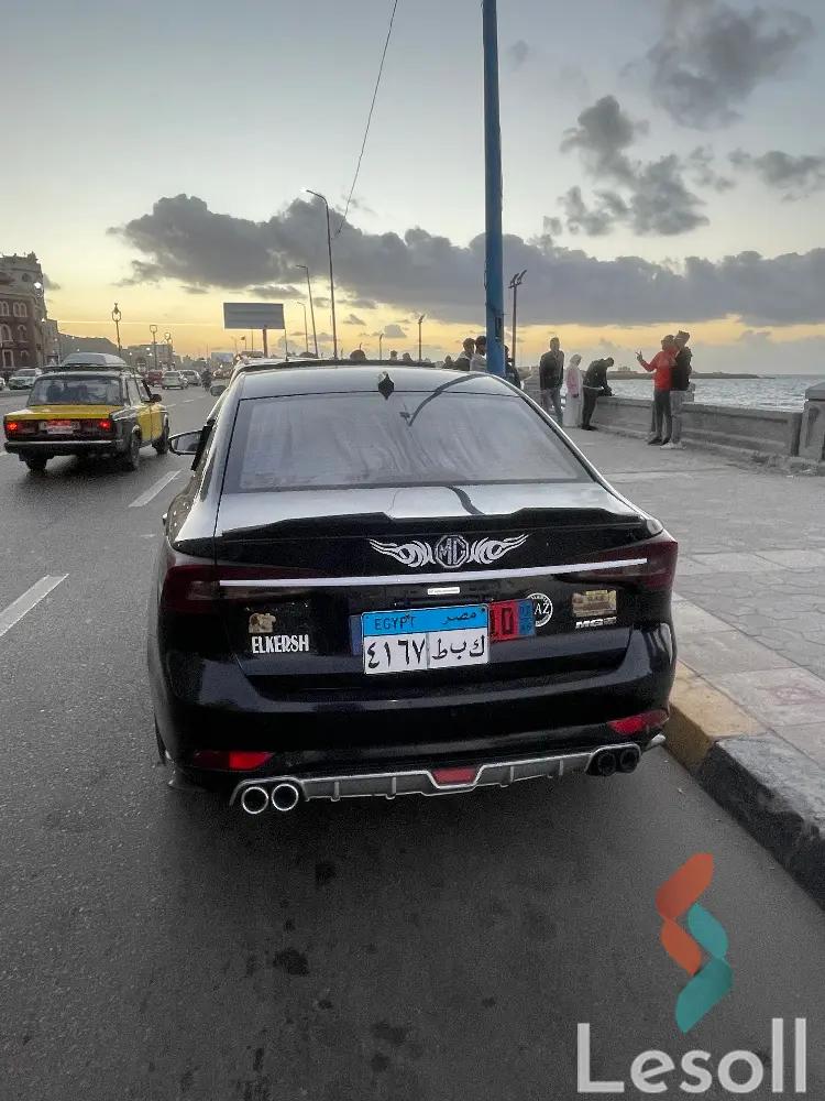 ام جى 5 اوتوماتك مستعملة أسود موديل 2022 - كل الصور