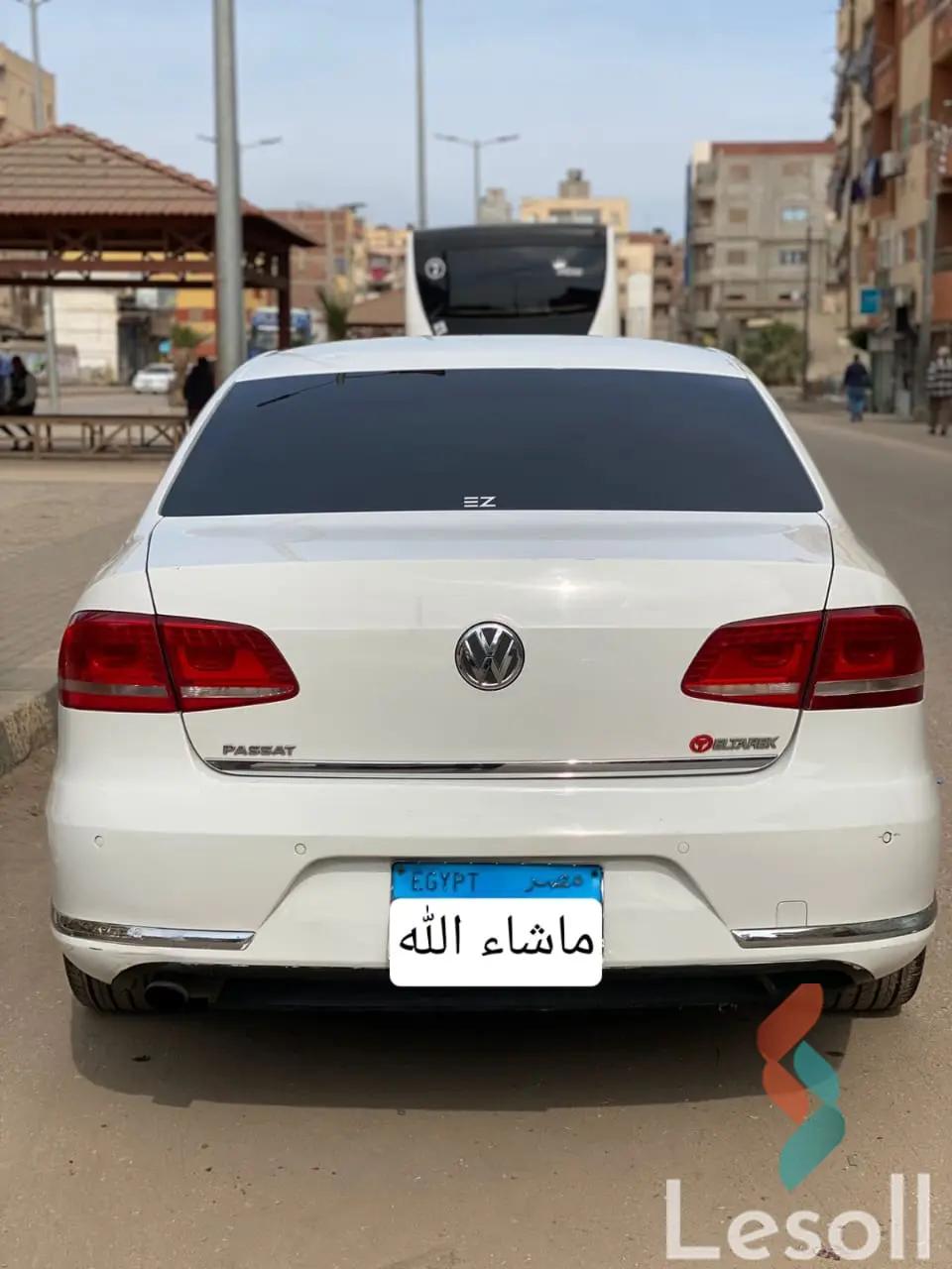 فولكس واجن باسات اوتوماتك مستعملة أبيض موديل 2012 - صورة 2