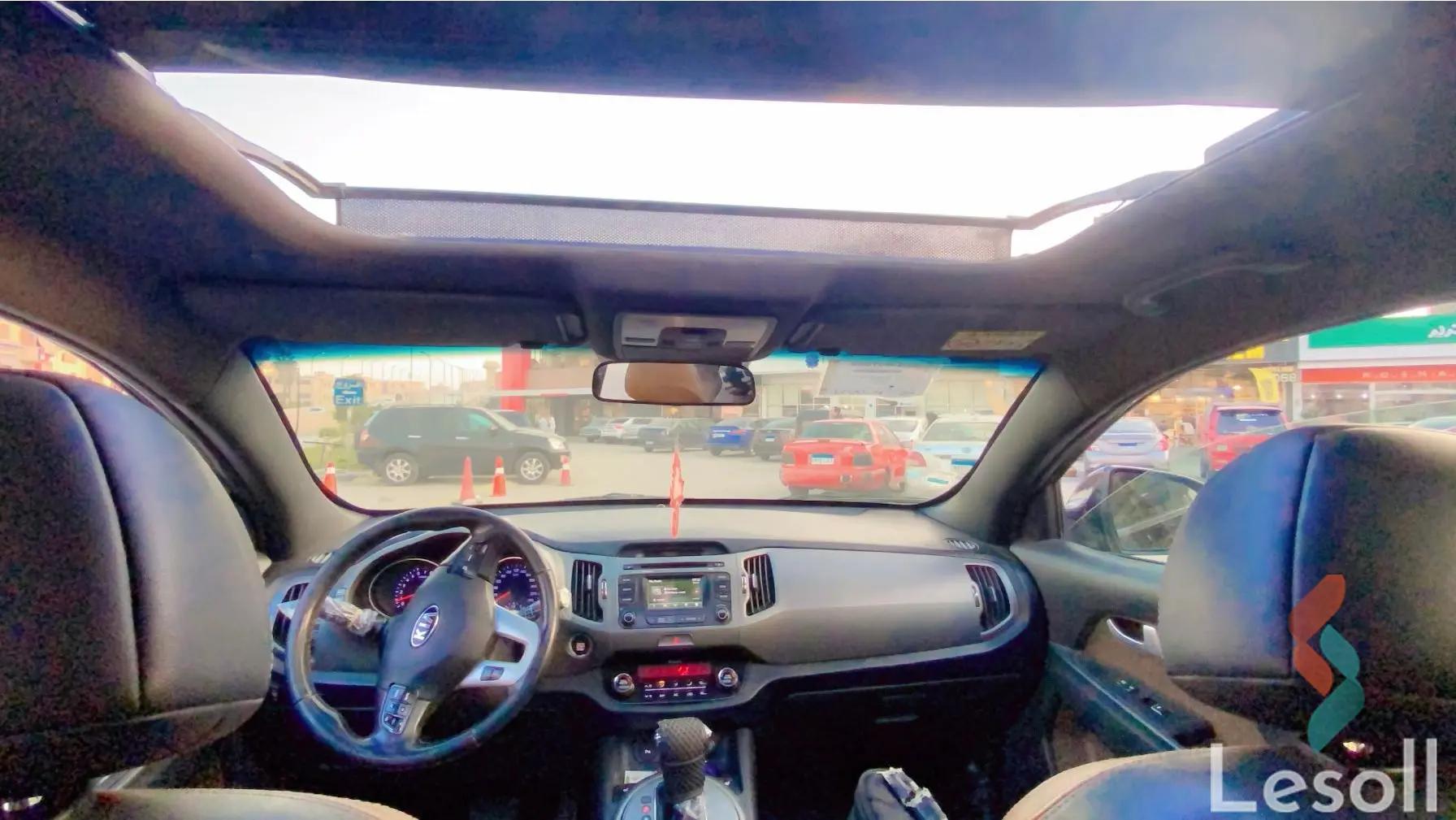 كيا سبورتاج مانيوال مستعملة أسود موديل 2016