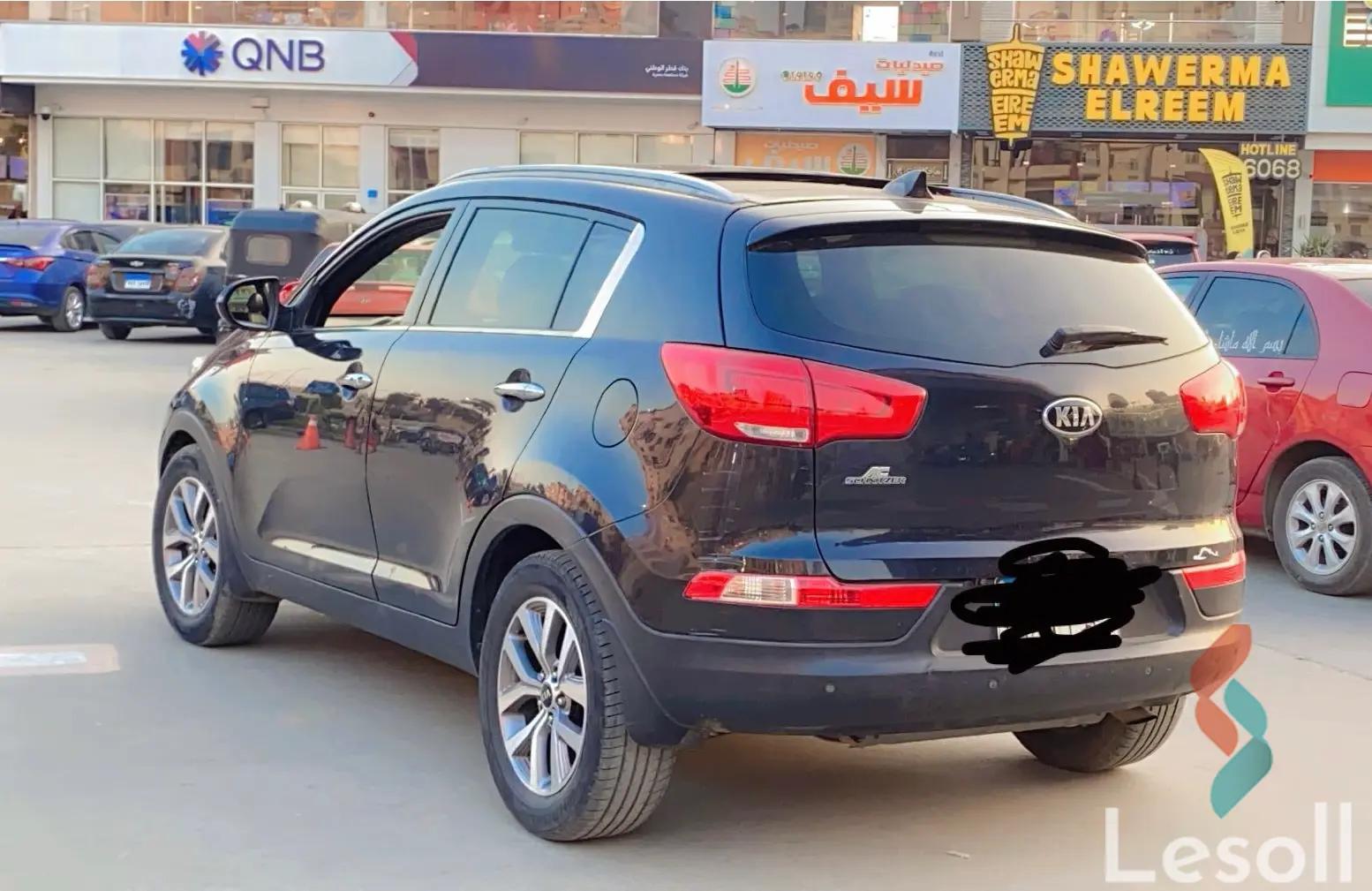 كيا سبورتاج مانيوال مستعملة أسود موديل 2016