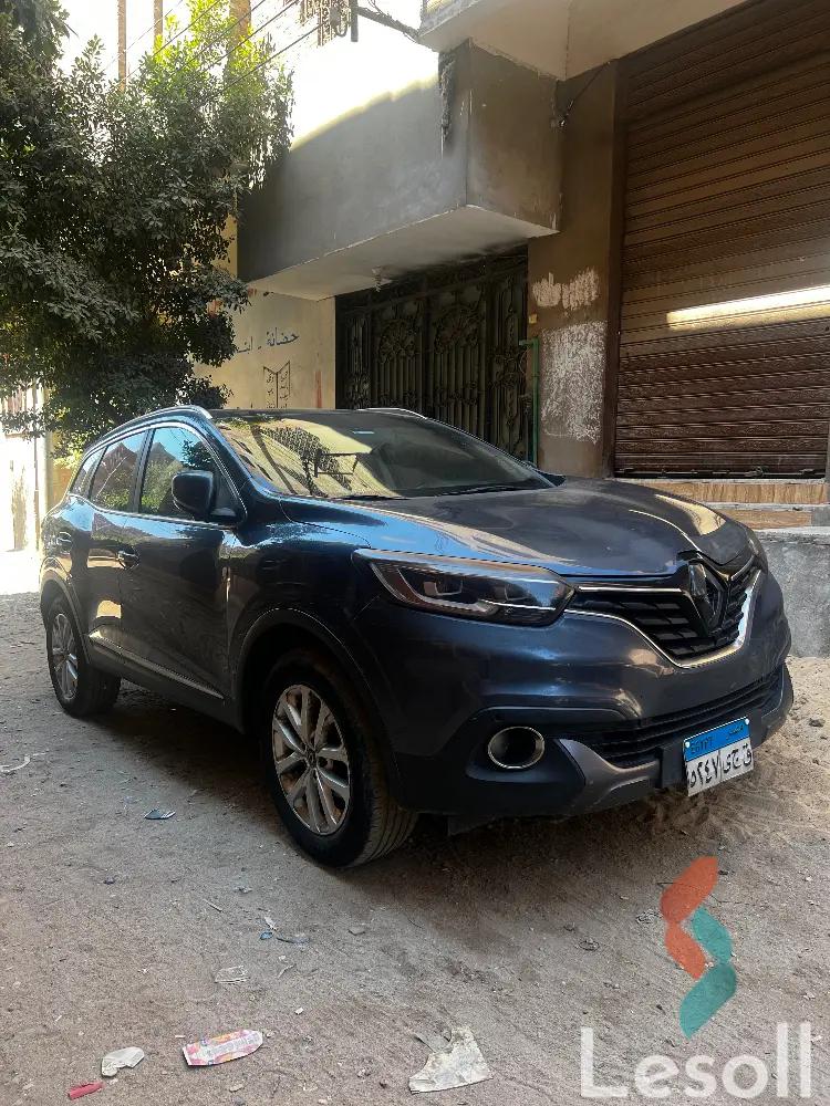 رينو كادجار اوتوماتك مستعملة أسود موديل 2017