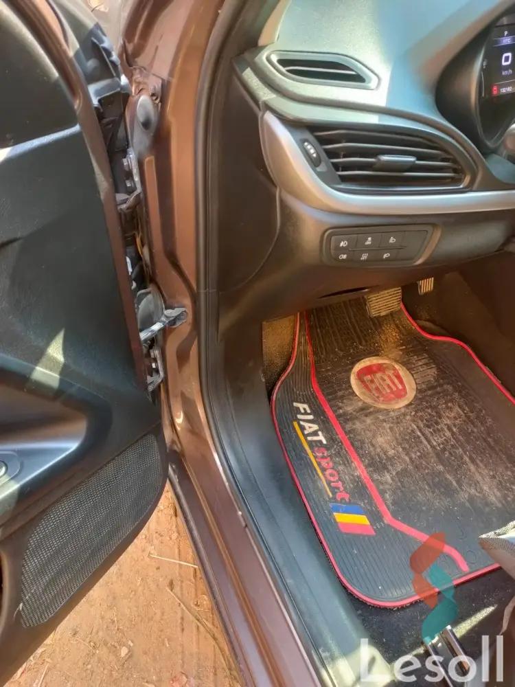 فيات فيات تيبو اوتوماتك مستعملة برونزي موديل 2018 - صورة 3