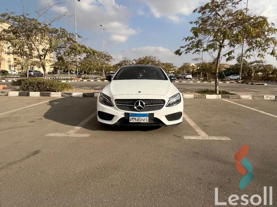 مرسيدس بنز ١٨٠ سي اوتوماتك مستعملة أبيض موديل 2018